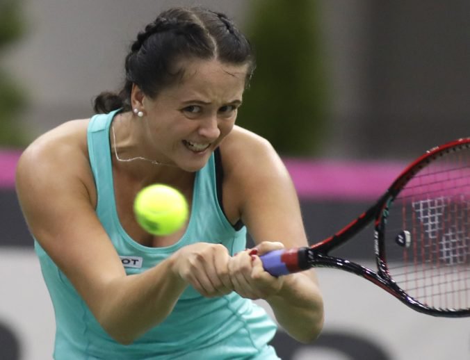 Kužmová a Ruseová jednoznačne prehrali vo štvrťfinálovej štvorhre turnaja WTA v Prahe