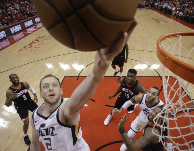 Video: Utah triumfoval v Houstone a vyrovnal stav série 2. kola play-off NBA