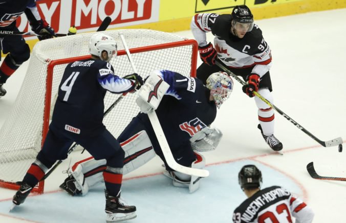 USA vyhrali zámorské derby na MS v hokeji 2018, v nájazdoch rozhodol Atkinson
