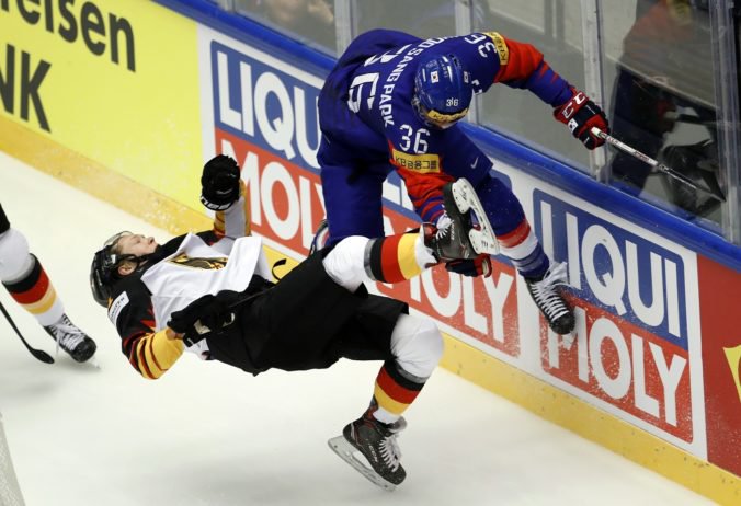 Nemecko si na MS v hokeji pripísalo prvé víťazstvo, Kórejská republika zostáva naďalej bez bodu