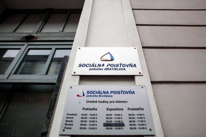 Pohľadávky Sociálnej poisťovne stúpli, ich celková suma vzrástla na vyše 900 miliónov eur
