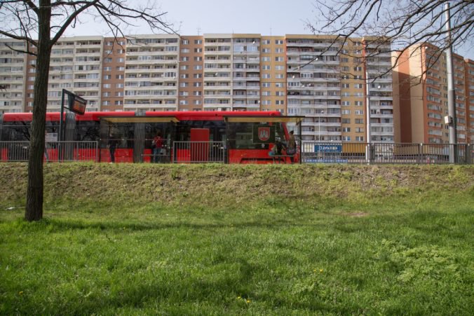 Staršie bratislavské byty po prudkom raste zlacneli, ceny nájmu sa zvýšili o deväť percent