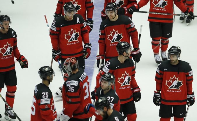 Kanada prežíva po debakli na MS v hokeji trpké sklamanie, Vlasic hovorí o trápnom vystúpení