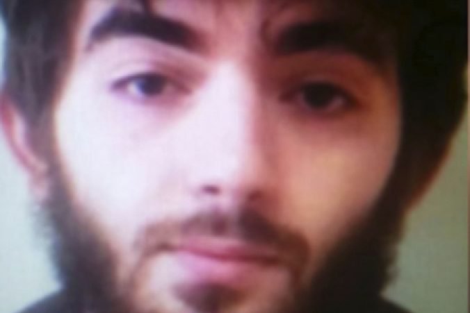 V Paríži útočil muž narodený v Čečensku, polícia zadržala aj jeho kamaráta