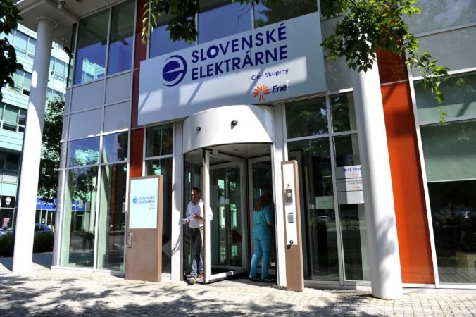 Polícia naďalej vyšetruje Slovenské elektrárne, obvinených je osem osôb