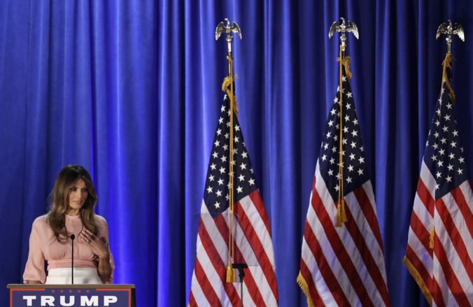 Melania Trumpová podstúpila embolizáciu, v nemocnici zostane do konca týždňa