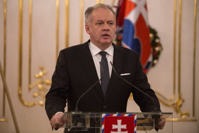 Andrej Kiska oznámi svoju politickú budúcnosť koncom roka, nevylúčil podporu existujúcej strany