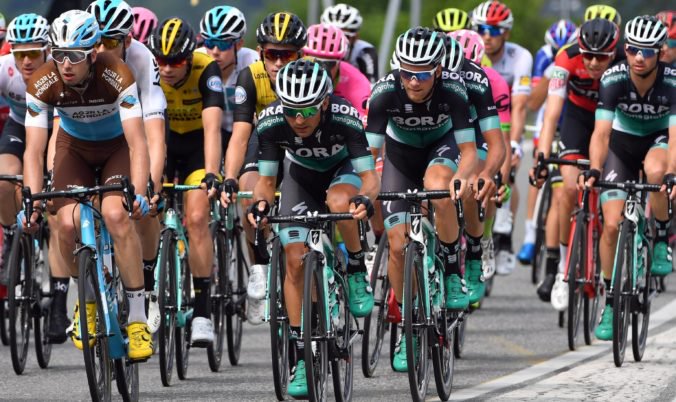 Video: Španiel Nieve bol v Cervinii suverénny, Brit Froome má na dosah triumf na Giro d´Italia