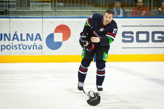 Višňovský ostro skritizoval pomery v HC Slovan Bratislava a postavil sa na stranu fanúšikov