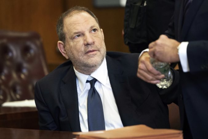 Harvey Weinstein na súde poprel vinu zo znásilnení, s právnikom zvažujú príslušné kroky