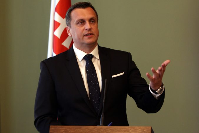 Andrej Danko odchádza na návštevu Srbska, na pôde parlamentu prednesie oficiálny prejav
