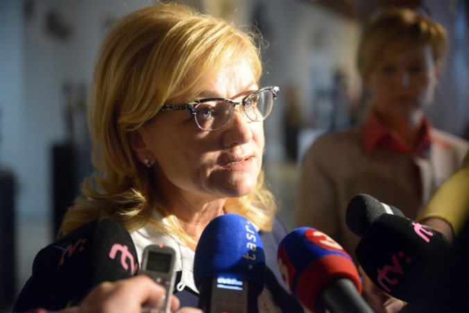 Ministerka Laššáková chce zvýšiť ochranu novinárov, riešením má byť špeciálna pracovná skupina
