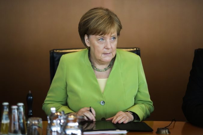Utečenci sú globálnou otázkou našej doby, tvrdí Merkelová a chce udržiavať Európu jednotnou