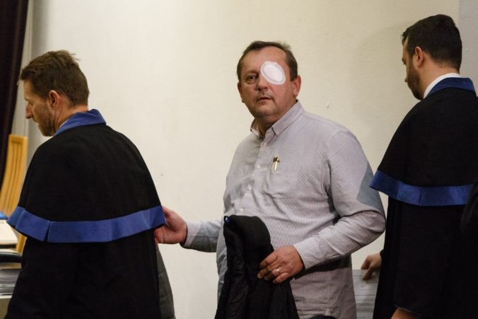 Odsúdeného Pachingera z kauzy Horizont Slovakia nezastihli na súde, zhoršil sa mu zdravotný stav