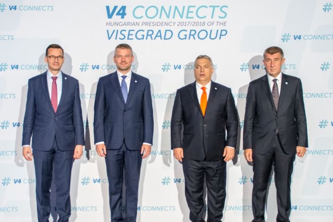 Premiéri V4 budú bojkotovať európsky summit o migrácii, prekvapil aj Andrej Babiš