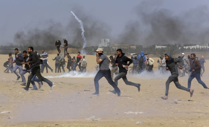 Na Izrael vystrelili z Pásma Gazy dvanásť rakiet, niektoré zneškodnil protiraketový systém