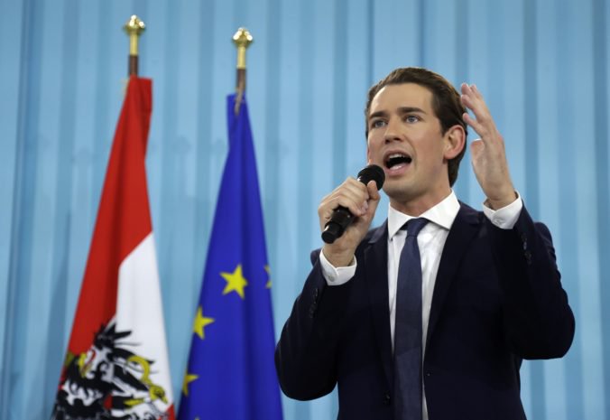 Rakúsko preberá rotujúce predsedníctvo Európskej únie, vníma ho ako veľkú zodpovednosť