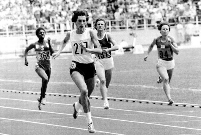 Zomrela trojnásobná olympijská víťazka Irena Szewiňská, prehrala boj s rakovinou