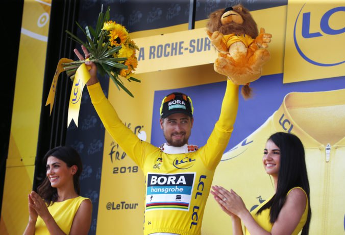 Peter Sagan sa teší zo žltého dresu, triumf v druhej etape Tour de France 2018 venoval synovi