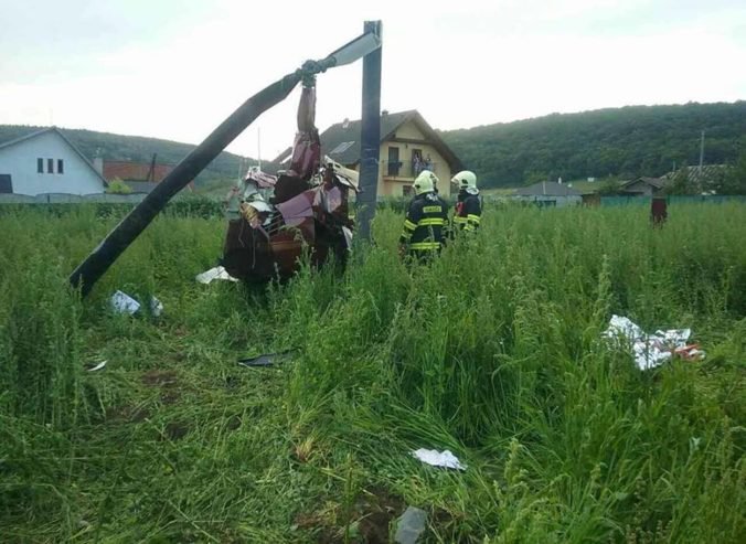 Pri havárii vrtuľníka vo Veľkom Šariši zahynul člen predstavenstva Dukly Trenčín Marián Troliga