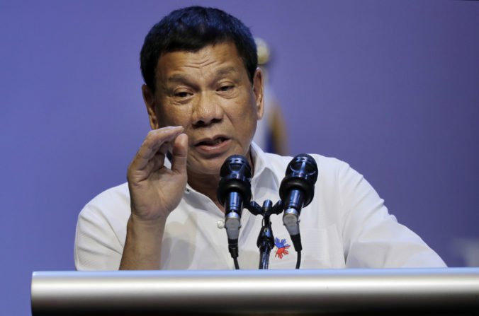 Duterte spochybnil existenciu Boha a nazval ho hlúpym, filipínski biskupi vyzvali na pôst