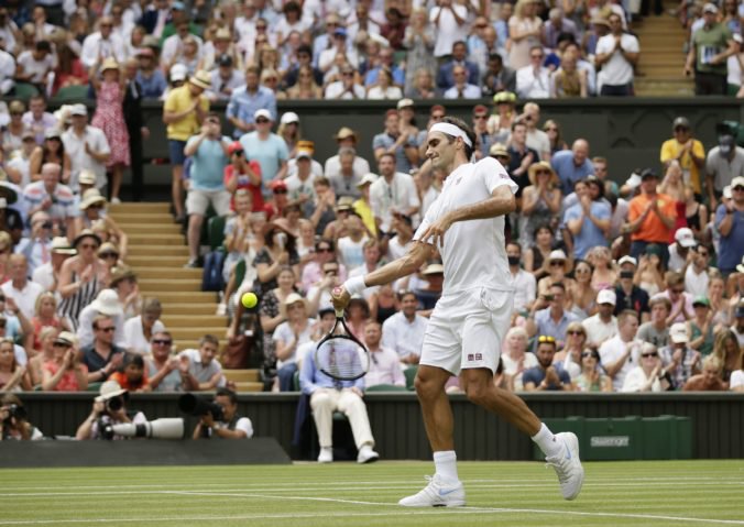Federer, Nadal aj Djokovič hladko postúpili do štvrťfinále Wimbledonu