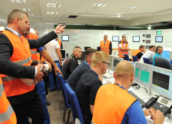 Pellegrini potvrdil termín dostavby 3. bloku elektrárne v Mochovciach, rozpočet by sa nemal meniť