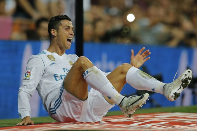 Ronaldov agent sa stretne so zástupcami Realu Madrid, prestup hviezdy je na spadnutie