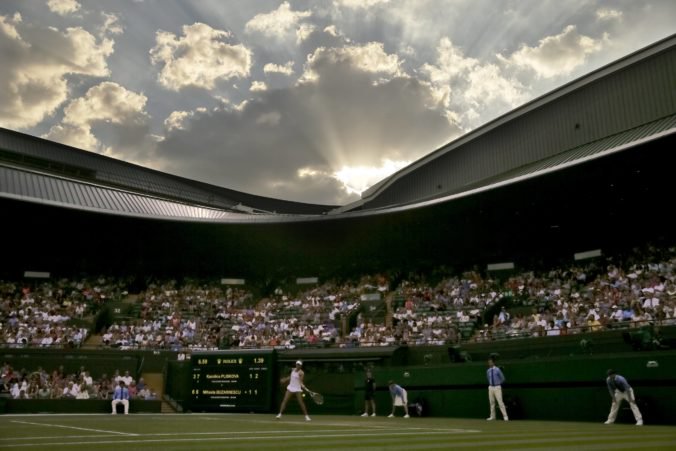 Wimbledon (štvrťfinále): Výsledky utorňajších zápasov dvojhry žien