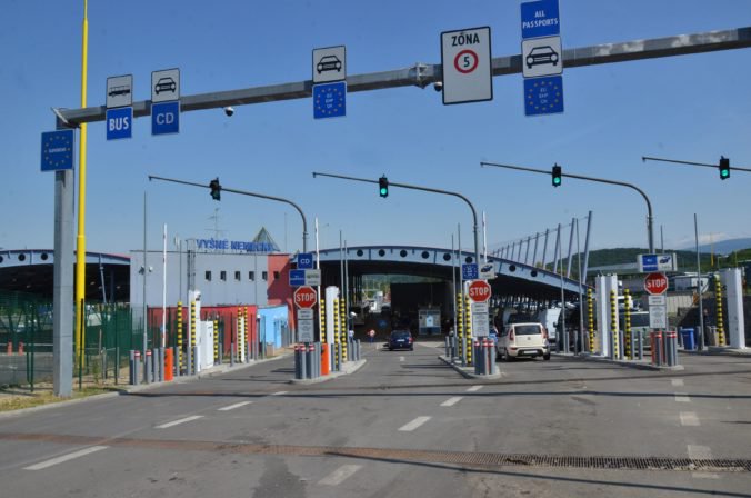 Na hraničnom priechode Vyšné Nemecké – Užhorod dočasne prerušia prevádzku