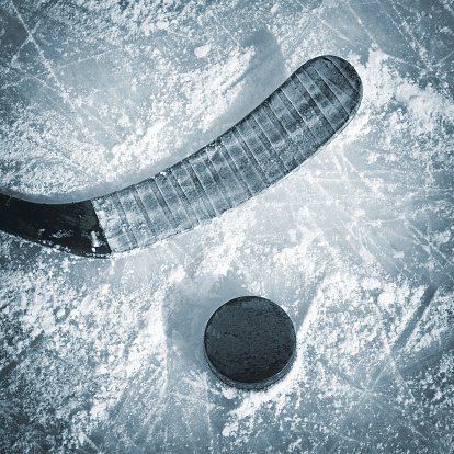 Hokejový obranca Marcel Dugloš má namierené do Kanady, bude hrať za Rouyn-Noranda Huskies