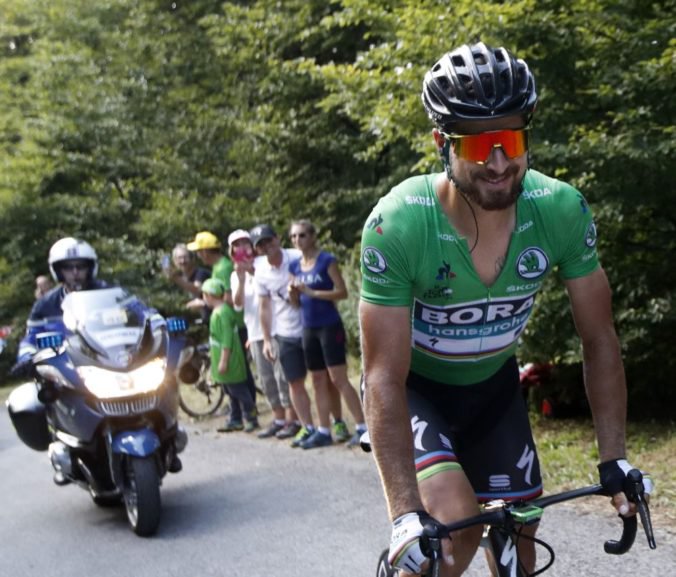 Peter Sagan má už sto zelených dresov z Tour de France, 15. etapu si príliš neužil