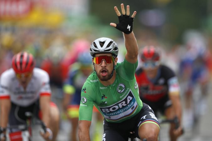Video: Pokračujem ďalej aj so zraneniami, hovorí Sagan po páde v 17. etape na Tour de France