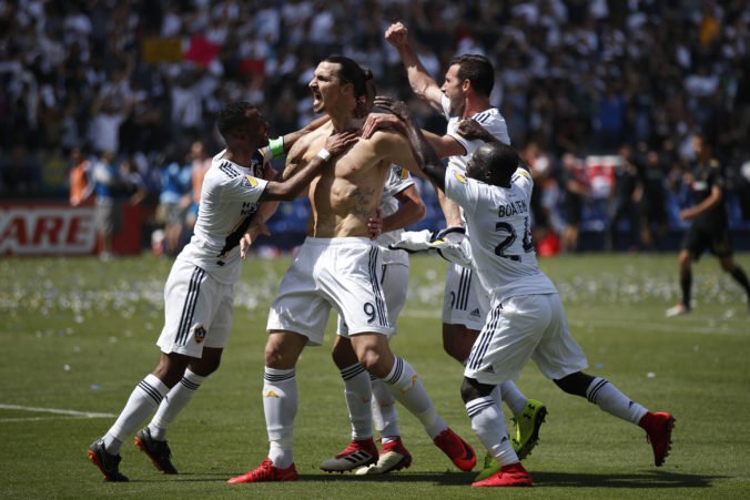 Video: Zlatan Ibrahimovič strelil prvý hetrik v MLS, LA Galaxy uspelo v prestrelke