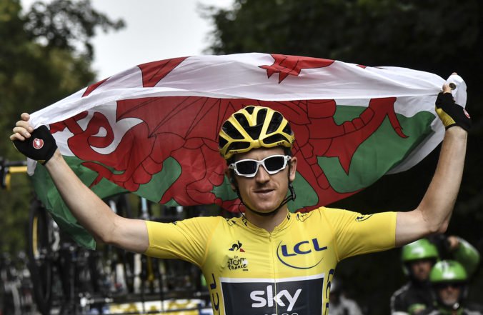 Aktuálny víťaz Tour de France zrejme ostane v Sky, rozhodne sa v najbližších dňoch