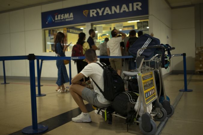 Ďalší piloti spoločnosti Ryanair budú štrajkovať, generálny riaditeľ varoval opatreniami