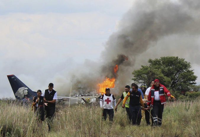 Video: Nehodu lietadla spoločnosti Aeroméxico prežili všetci cestujúci