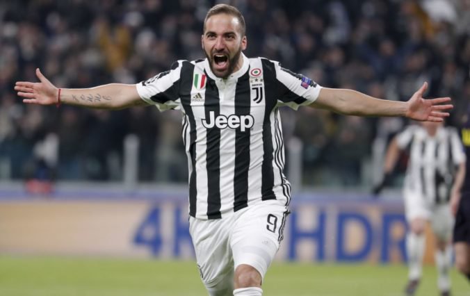 Zaujímavá výmena v Serie A je spečatená, Higuaín ide do Milána a Bonucci späť do Juventusu