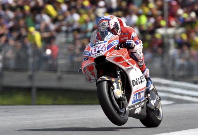Dovizioso je víťazom kvalifikácie MotoGP v Brne, Márquez skončil tretí