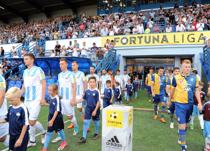 Futbalový štadión v Nitre otvoria oficiálne v septembri zápasom so Slaviou Praha