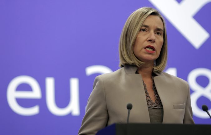 Šéfka Európskej diplomacie Federica Mogheriniová nabáda firmy na obchodovanie s Iránom