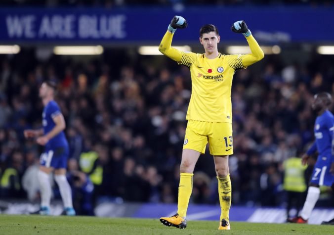 Thibaut Courtois sa nezúčastnil tréningu Chelsea, údajne chce odísť z klubu