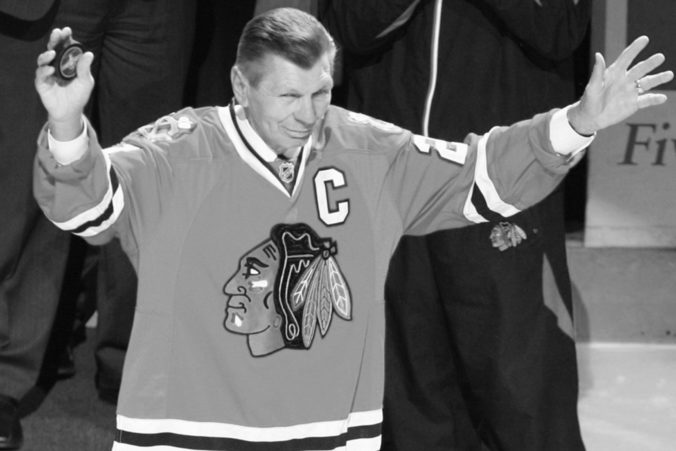 Vo veku 78 rokov zomrel slovenský rodák Stan Mikita, legenda tímu Chicago Blackhawks