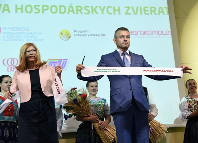 Foto: Na otvorení Agrokomplexu 2018 hodnotil Pellegrini žatvu, Matečná hovorila o klimatických zmenách