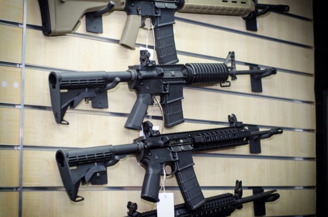 Výročná správa o vývoze zbraní zo Slovenska je zavádzajúca, Amnesty posiela ministerstvu výzvu