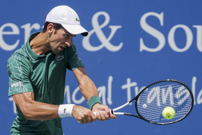 Novak Djokovič zabojuje o titul na turnaji v Cincinnati, vo finále vyzve Federera
