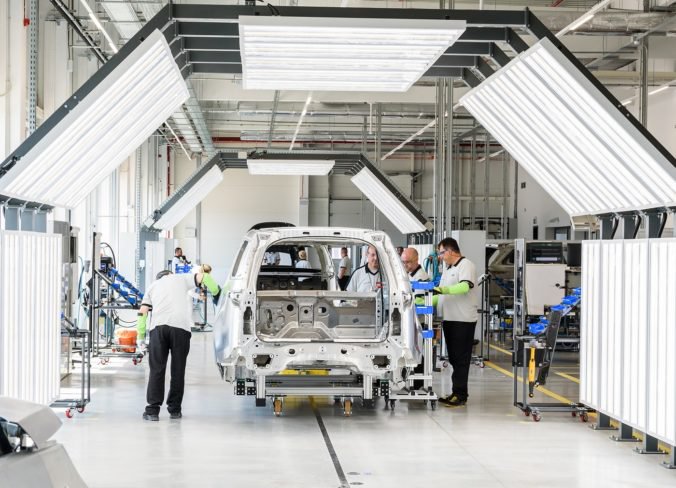 Jaguar Land Rover by mal v Nitre spustiť výrobu, očakáva sa aj nárast pracovných miest