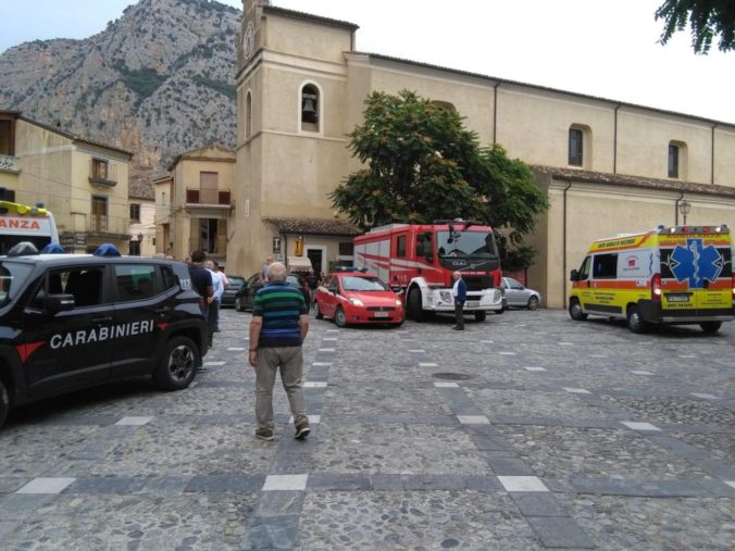Stúpol počet obetí povodne v talianskej Kalábrii, podľa hasičov môže byť nezvestných omnoho viac