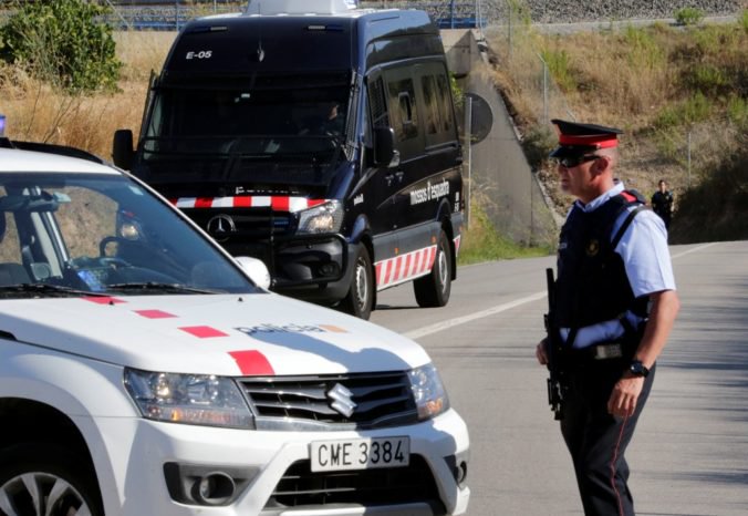 V dome útočníka z Barcelony nenašli žiadne zbrane, polícia nevylučuje spojenie s terorizmom