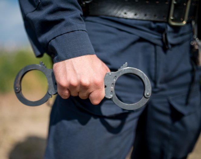 Muž z okresu Sobrance mal dostať odmenu za prevoz 12 migrantov, chytila ho však polícia